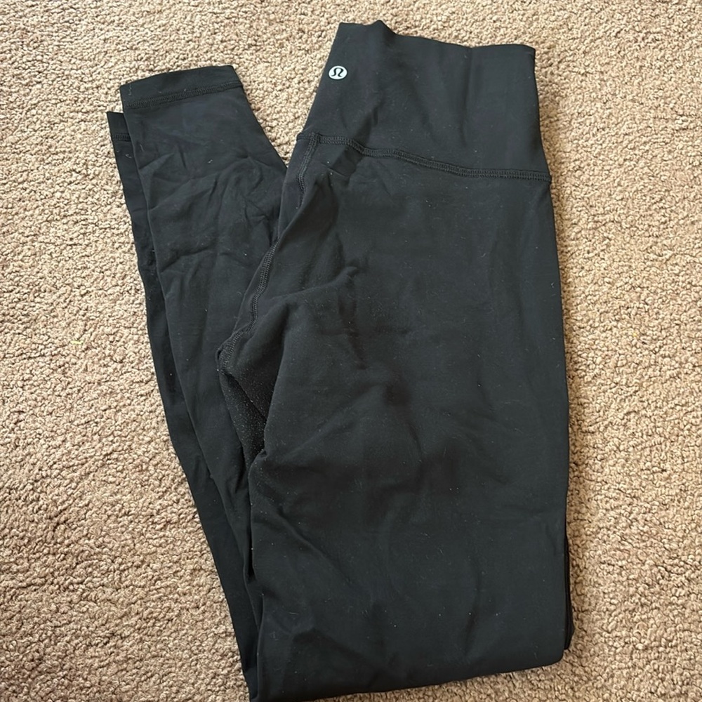 Lululemon wunder under